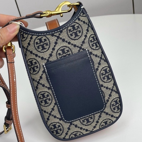 Tory Burch Navy and Cream Patterned Crossbody Bag - Picture 3 of 9